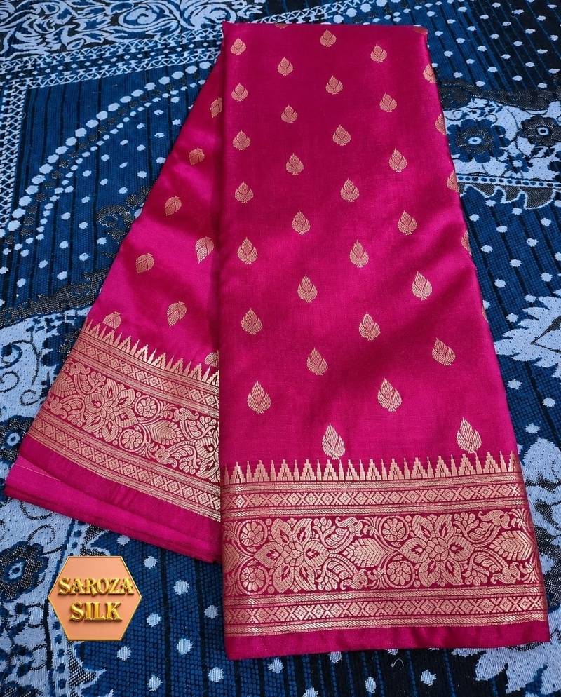 Banarasi All Over Boota Saree Rose Gold Zari - Image 8
